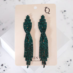 Серьги висячие со стразами Маскарад икс, зелёные, 9 см
