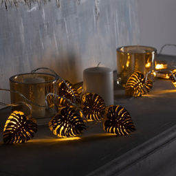 Гирлянда Нить 2.5 м с насадками Листочек, IP20, прозрачная нить, 10 LED, батарейки AAх2 (нет в комплекте), свечение тёплое белое