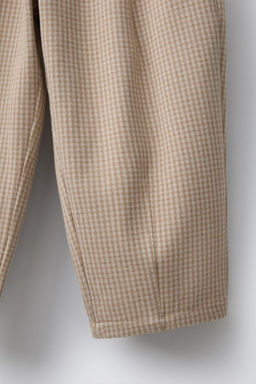 CHECKED PLEATED TROUSERS - Zara фото 4