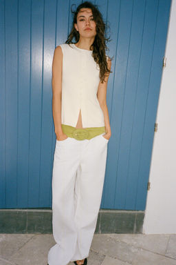 TOP CHALECO BOTONES / Blanco roto