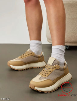 Кроссовки женские весенние