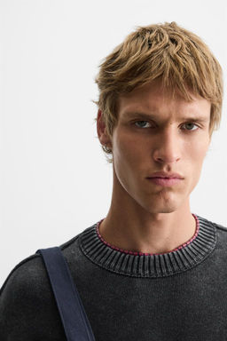 WASHED REVERSE EFFECT SWEATER - Zara фото 10