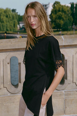 CAMISETA ASIM?TRICA ENCAJE / Negro - Zara фото 6
