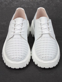 03-HY8-2D WHITE Полуботинки женские (натуральная кожа)