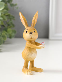 Фигурка полистоун Зайчик держит красное сердце в лапках, 13 см