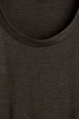CAMISETA DE SEDA SLIM FIT - H&m фото 6