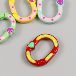 Цена за 4 шт. Карабин металл Овал. Сердечко и горошины МИКС 2,7х2 см - Арт узор фото 3