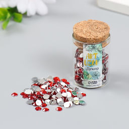 Цена за 2 шт. Декор для творчества в бутылочке Стразы. Красный набор 500 шт d=0,5 см 7х2х2 см