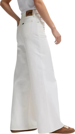 Джинсы женские