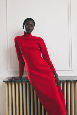 100% WOOL MIDI DRESS - Zara фото 2