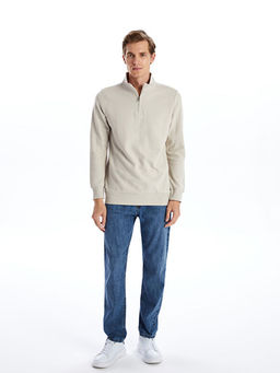 Dik Yaka Erkek Sweatshirt
