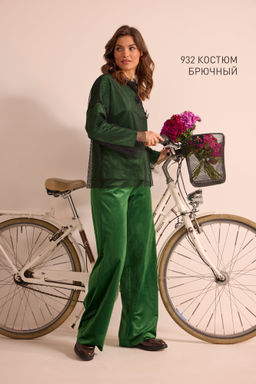 Костюм 932
