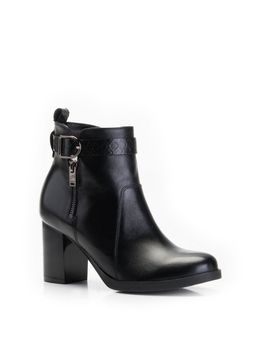 ботинки
								BELWEST