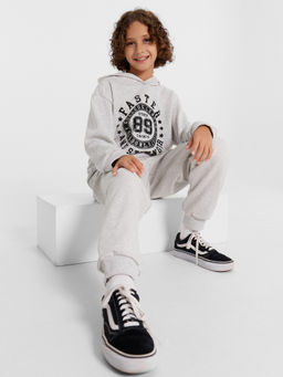 Комплект для мальчиков (худи, брюки) серый с печатью