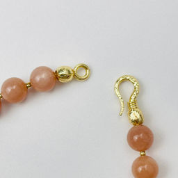 Браслет из Лунного камня с подвеской Цветок - Радуга самоцветов фото 5