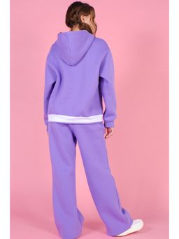 Костюм спортивный