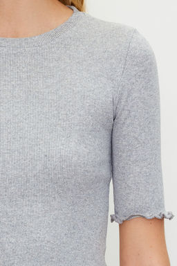 Trendyolmilla Ekru Fitilli Fitted/Vucuda Oturan Bisiklet Yaka Esnek Orme Bluz TWOSS23BZ00025  фото 33