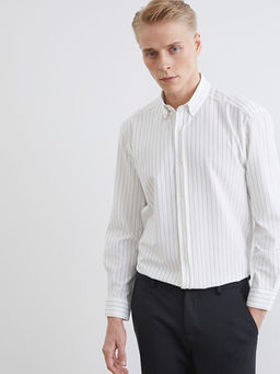 Regular Fit ?izgili Erkek G?mlek