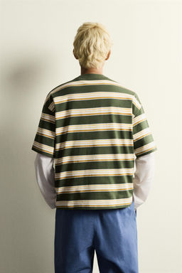 CAMISETA RELAXED FIT RAYAS TEXTO / Raya verde - Zara фото 3