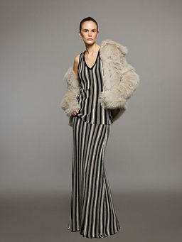 Beli Lastikli ?izgili Etek