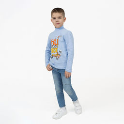 Джемперводолазка голубая рисунок самокат