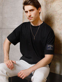 Свободная футболка из премиального хлопка с эластаном