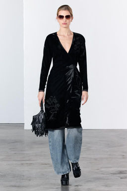 ZW COLLECTION EMBROIDERED VELVET KIMONO