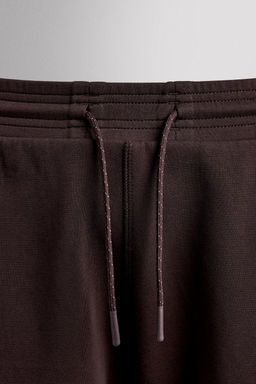 TECHNICAL TROUSERS WITH ZIP - Zara фото 9