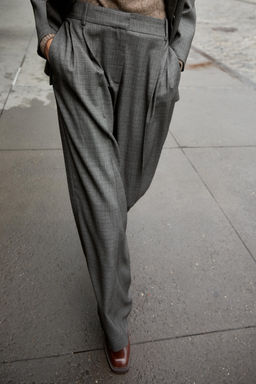 WIDE-LEG TROUSERS WITH DARTS - Zara фото 4