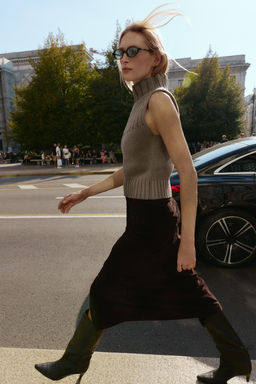 KNITTED HIGH-NECK TOP - Zara фото 3