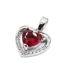 Подвеска Сердечко 13*14мм с цирконом цв.красный, серебристая Радуга камня