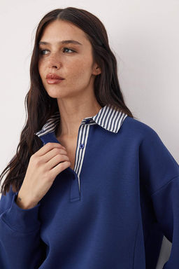 Bordo Dokuma Garni Detayl? Oversize Kal?p Polo Yaka Kal?n ici Polarl? Orme Sweatshirt TWOAW26SW00116 - Trendyolmilla фото 8