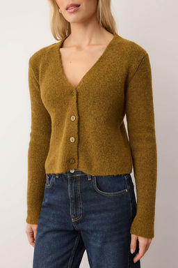 Yag Yesil Wardrobe Essentials Crop Dugme Detayl? Yumusak Dokulu Yunlu Triko H?rka TWOAW26HI00013