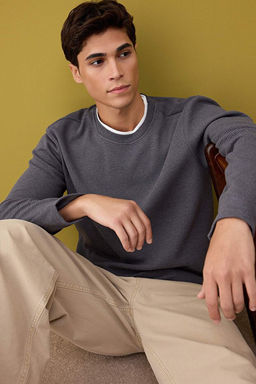 Gri Regular/Normal Kesim Dokulu Basic Sweatshirt TMNAW22SW0658