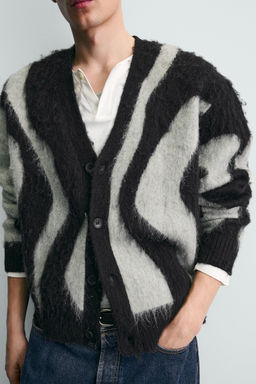 BRUSHED JACQUARD CARDIGAN - Zara фото 5