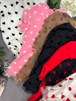 Футболка с фатином