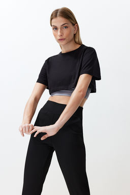 Siyah Gri Melanj 2 Katmanl? Reflektor Bask?l? Crop Orme Spor T-Shirt THMSS24TS00001