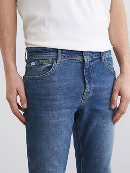 750 Slim Fit Erkek Jean Pantolon