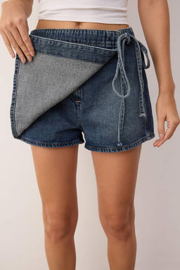 Trendyolmilla Mavi Kruvaze Baglama Detayl? Normal Bel Denim Sort Etek TWOSS25SR00182  фото 10