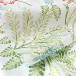 Скатерть «Доляна. Летние цветы» 145×220 см