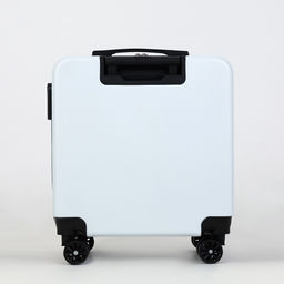 Чемодан детский на колёсах 39 л (S), на молнии, с кодовым замком, 4 колеса, белый