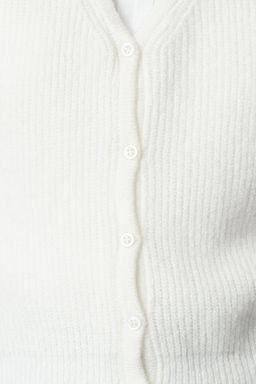 Ekru Yumusak Dokulu Crop Dugmeli V Yaka Regular Yelek TWOAW25YE00019 - Trendyolmilla фото 3