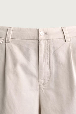 BERMUDA REGULAR FIT PLIEGUES / Piedra - Zara фото 9