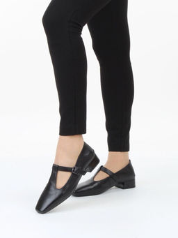 06-B68A-120A BLACK Туфли женские (натуральная кожа)