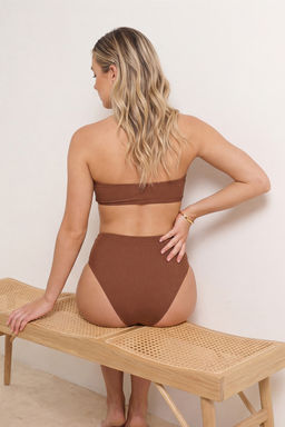 TRENDYOLMILLA Siyah Yuksek Bel Regular Mix&Match Bikini Alt? TBESS21BA0057  фото 77