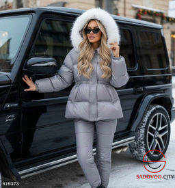 Зимняя куртка с капюшоном