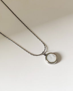 Кулон на цепочке