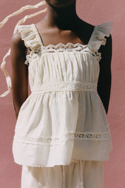 BLUSA ENCAJE / Crudo