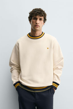 SWEATSHIRT WITH CONTRAST EMBROIDERY AND RIBBING - Zara фото 2
