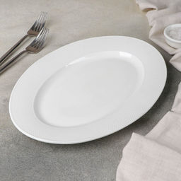 Блюдо фарфоровое «Каресса», 29,5×21,5 см, цвет белый